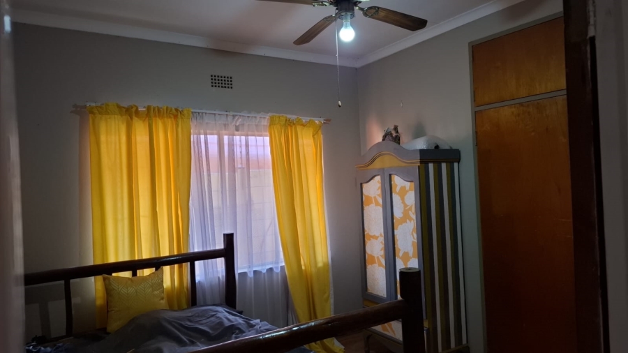 3 Bedroom Property for Sale in Geelhoutpark North West